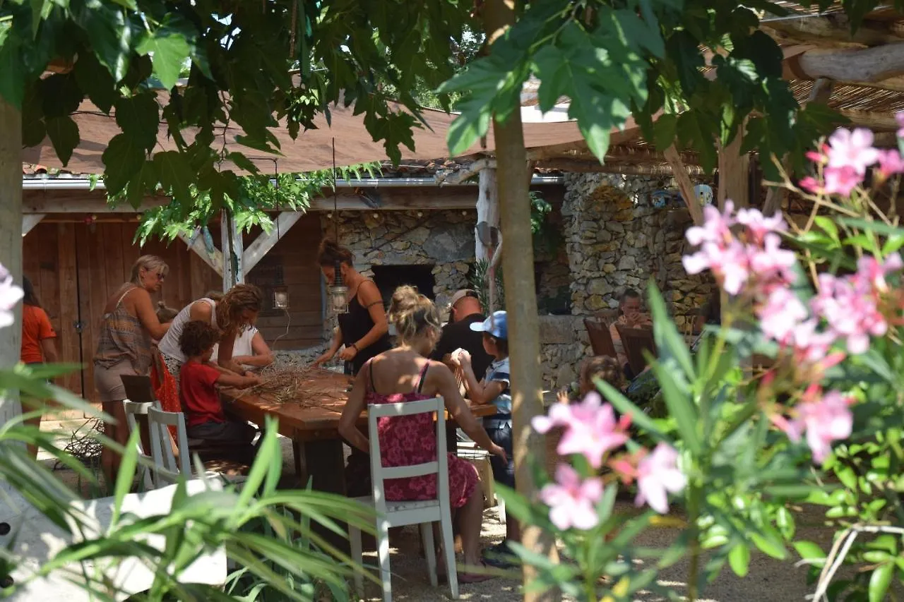 خيمة فخمة Lodge Holidays - Les 3 Cantons سان أنتونين