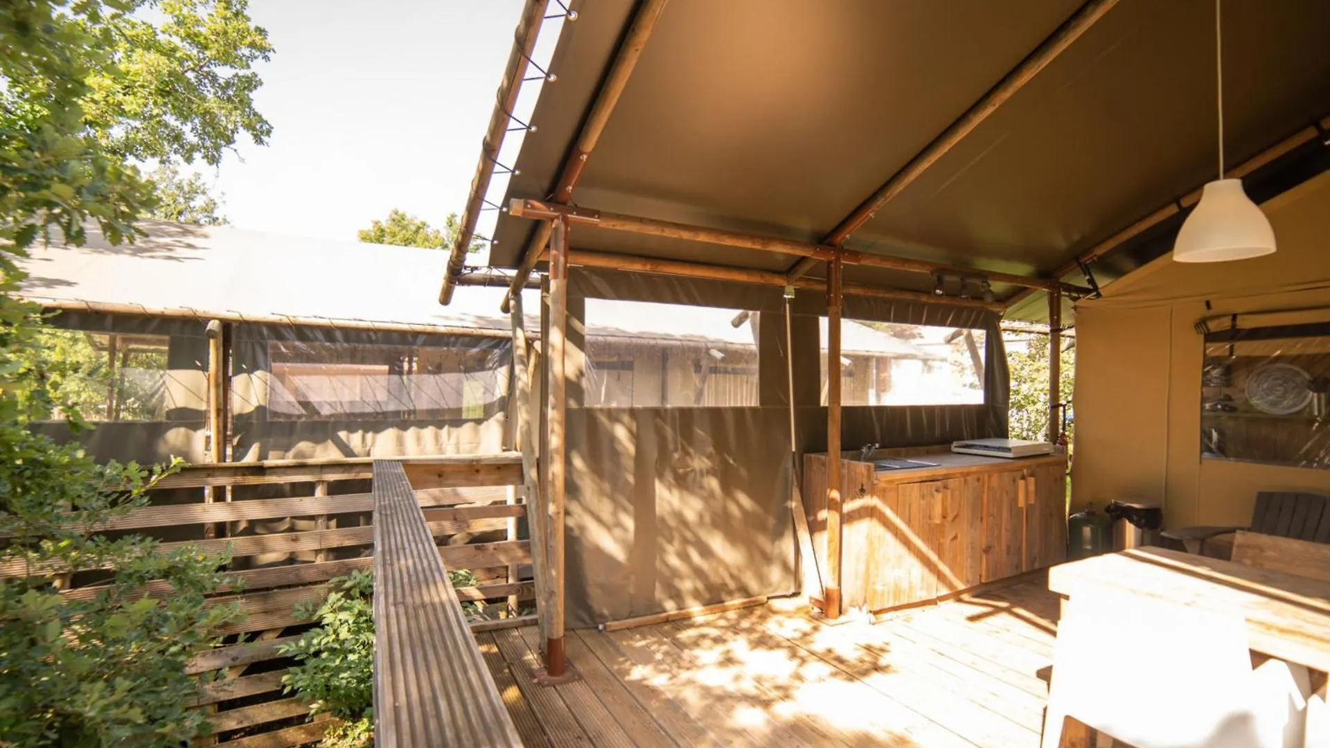 خيمة فخمة Lodge Holidays - Les 3 Cantons سان أنتونين