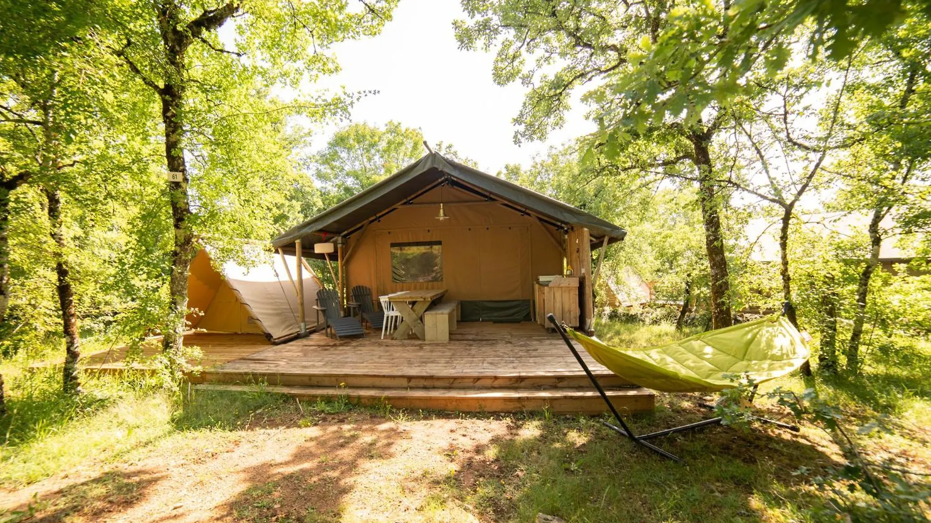 خيمة فخمة Lodge Holidays - Les 3 Cantons سان أنتونين